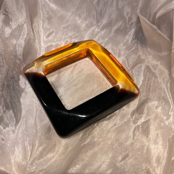Unique Vintage Amber and Black Square Bracelet some surface wear - Picture 6 of 7